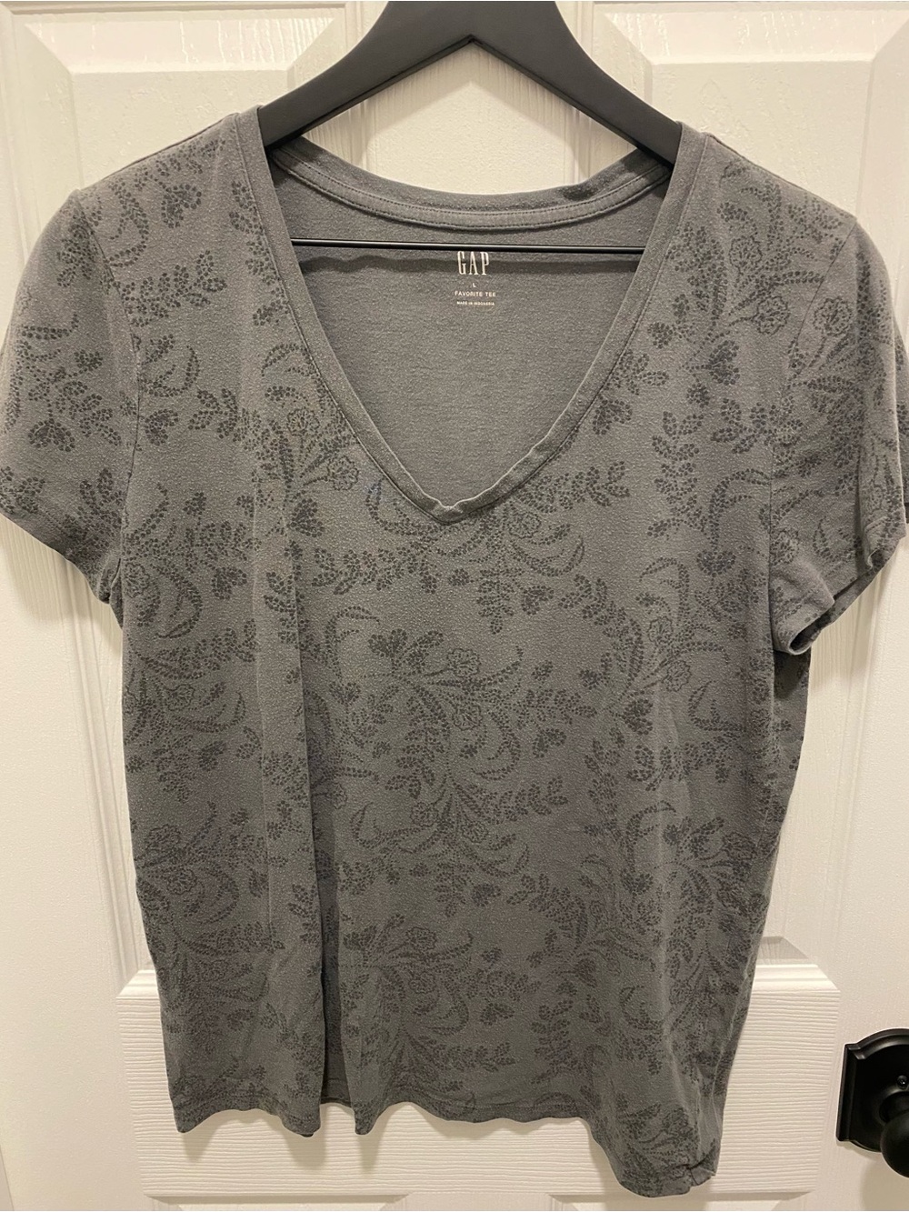GAP Heather Gray Favorite Tee